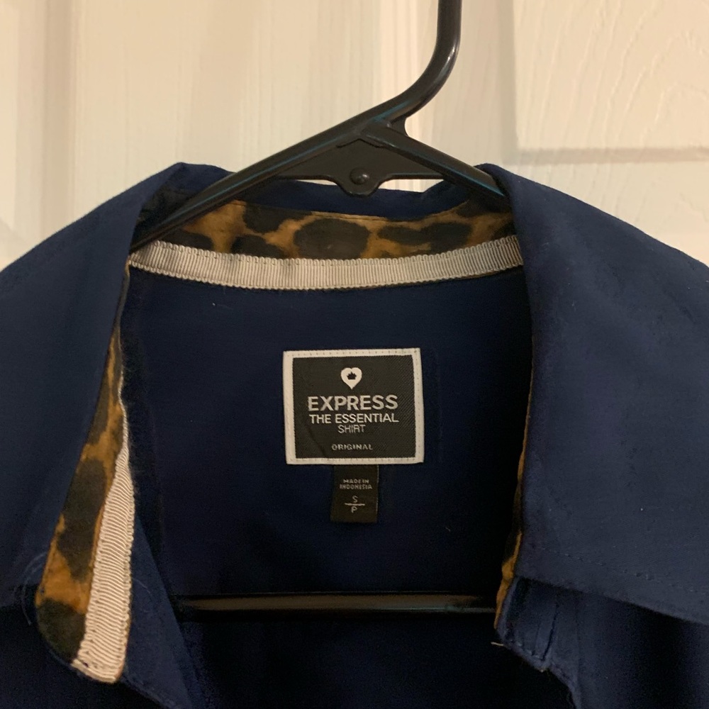 Crisp navy blue shirt